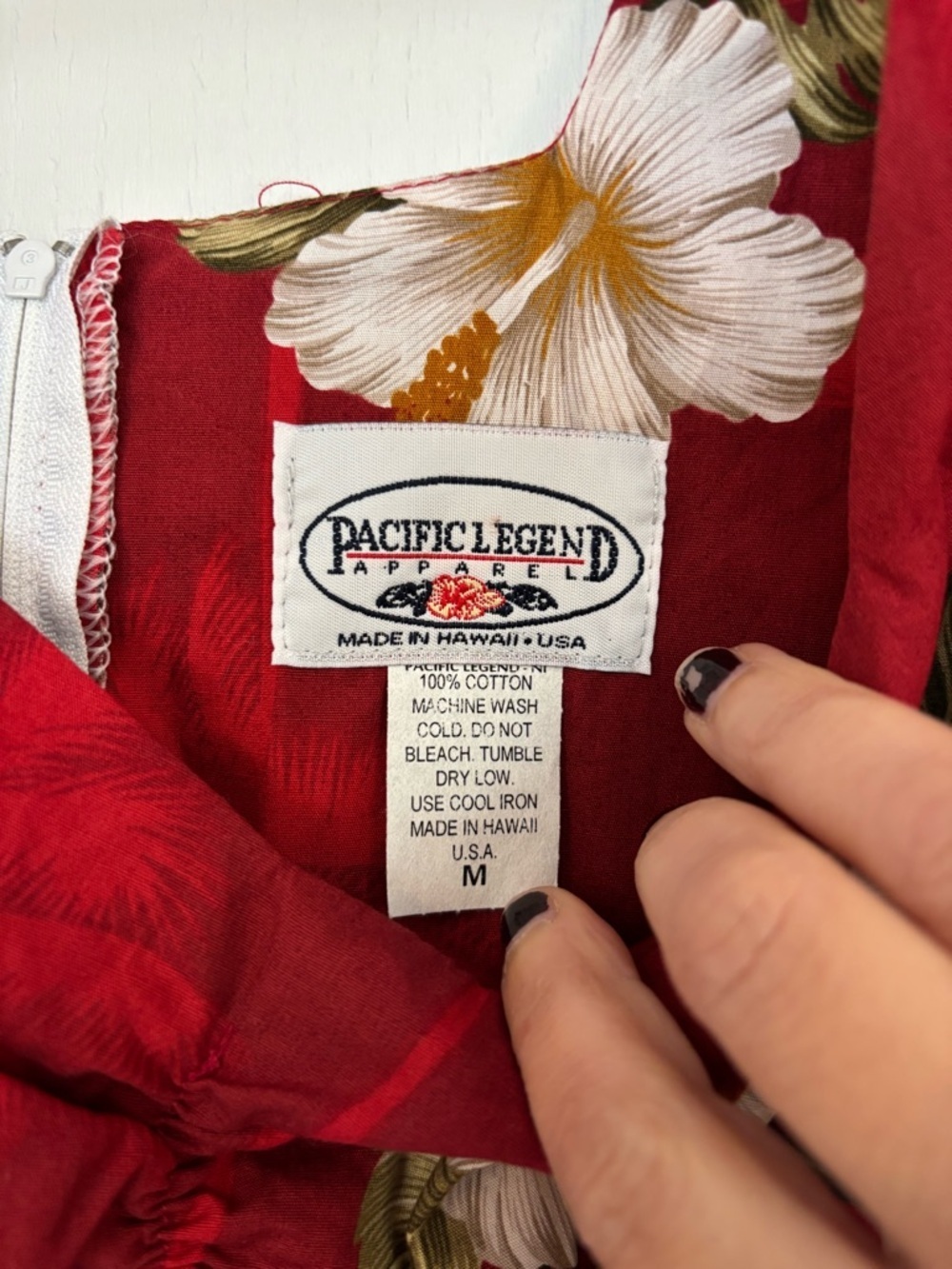 Vintage Hawaiian Dress Floral Size Medium Hibiscus Red Sleeveless Travel Island - Picture 5 of 8